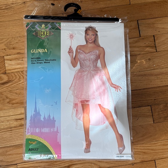 Glinda costume - Picture 8 of 8